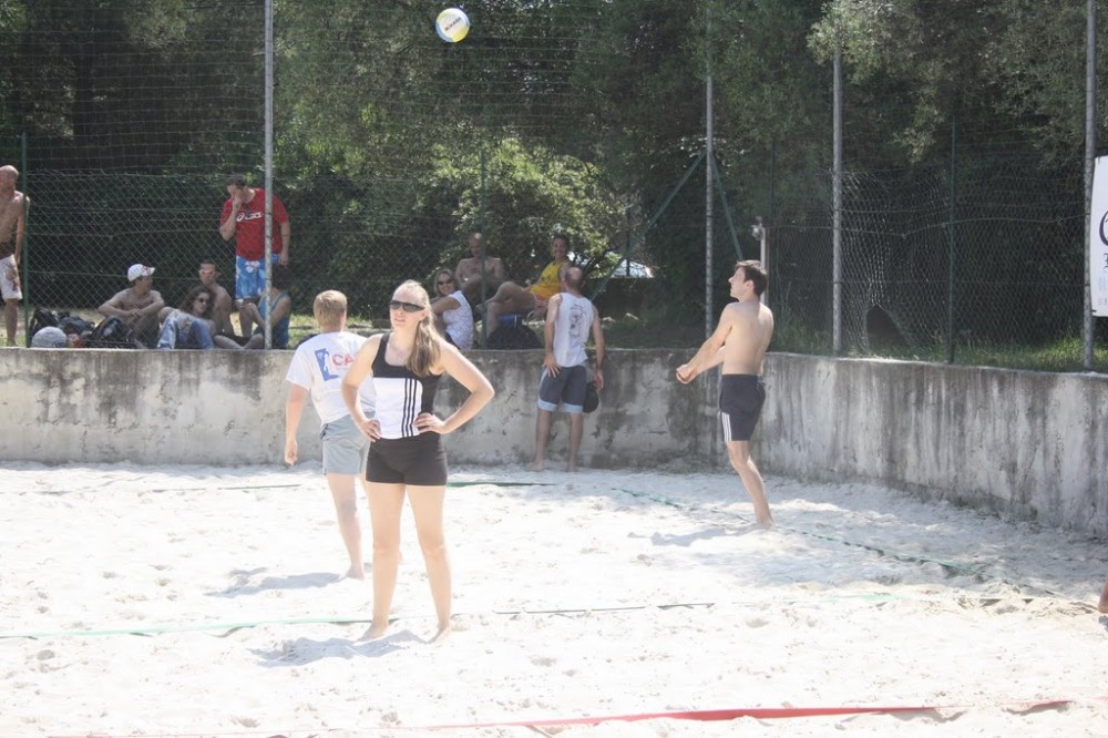 gal/saison 2010-2011/tournoi_beach_loisirs/IMG_2870.JPG